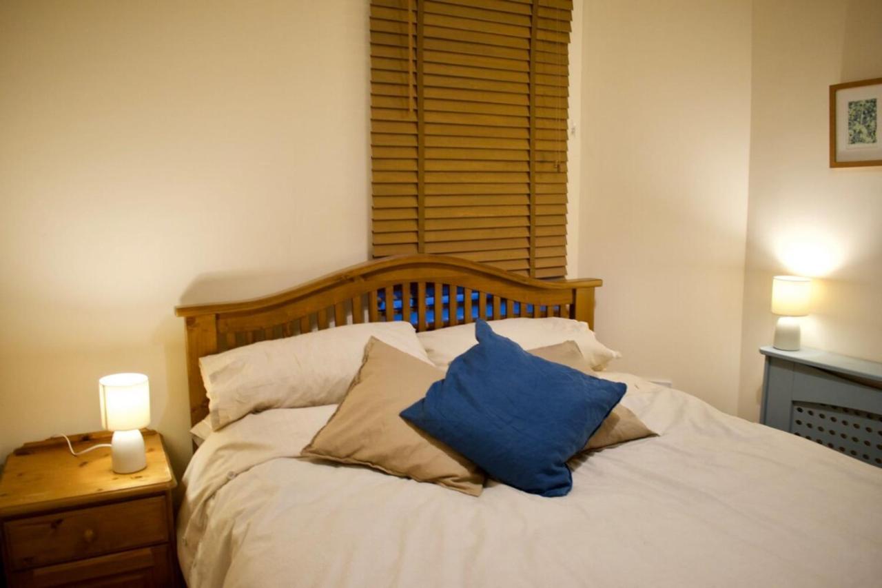 Newly Refurbed Home With Free Parking EDI Buitenkant foto
